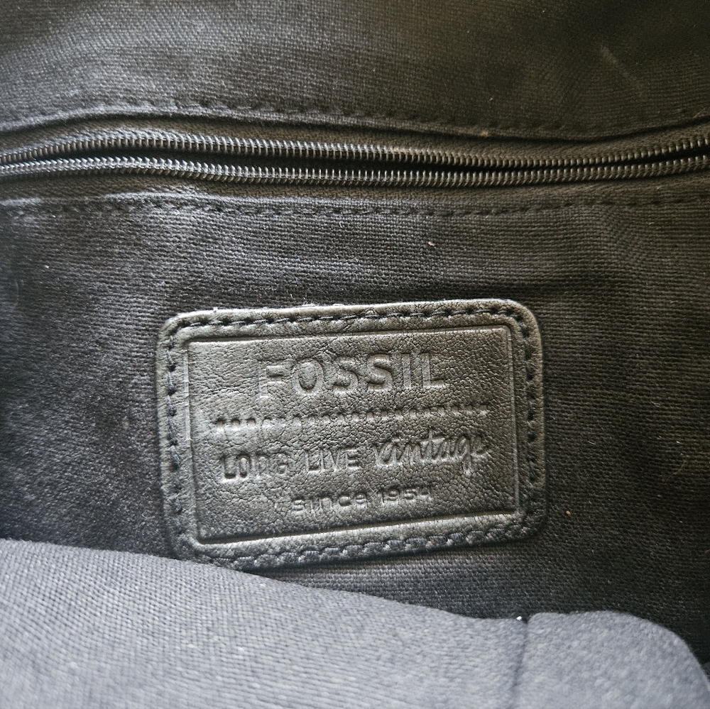 Fossil Winslet Black Leather Shoulder Bag w/ Gold-Toned Rivets - Picture 5 of 5
